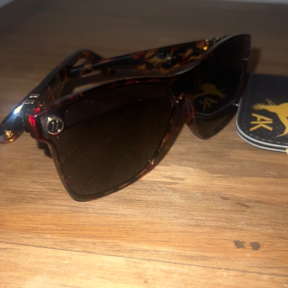 Blenders Millenia X2 Sunglasses